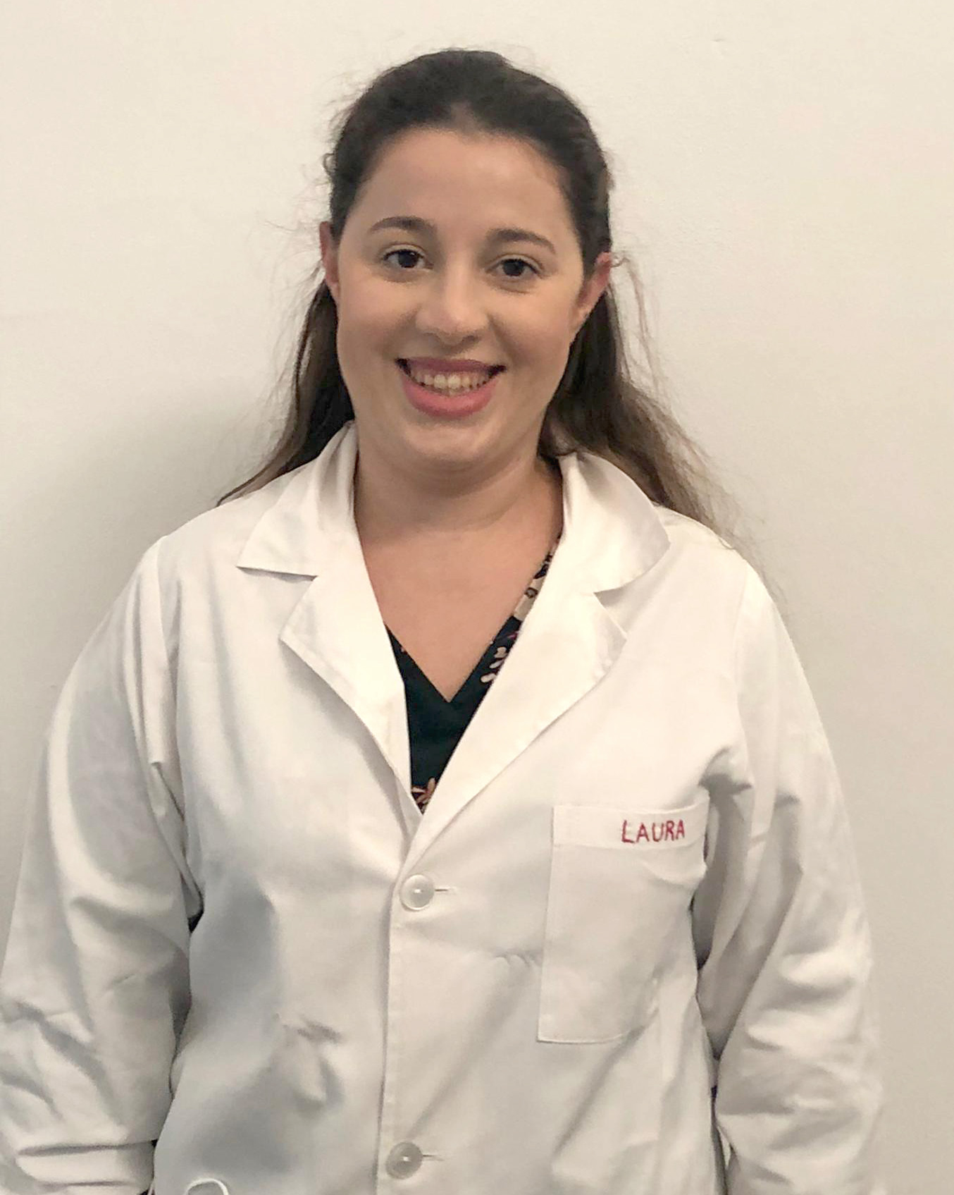 Dra. Laura Carreira